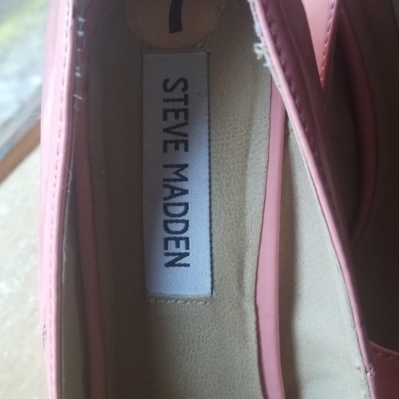 Peachy/pink patent Steve Madden heels. NWT. - Picture 4 of 8